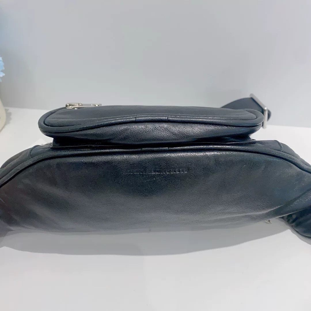 Alexander McQueen Pre-loved Bag Very good condition Size ONE SIZE - 3 Thumbnail