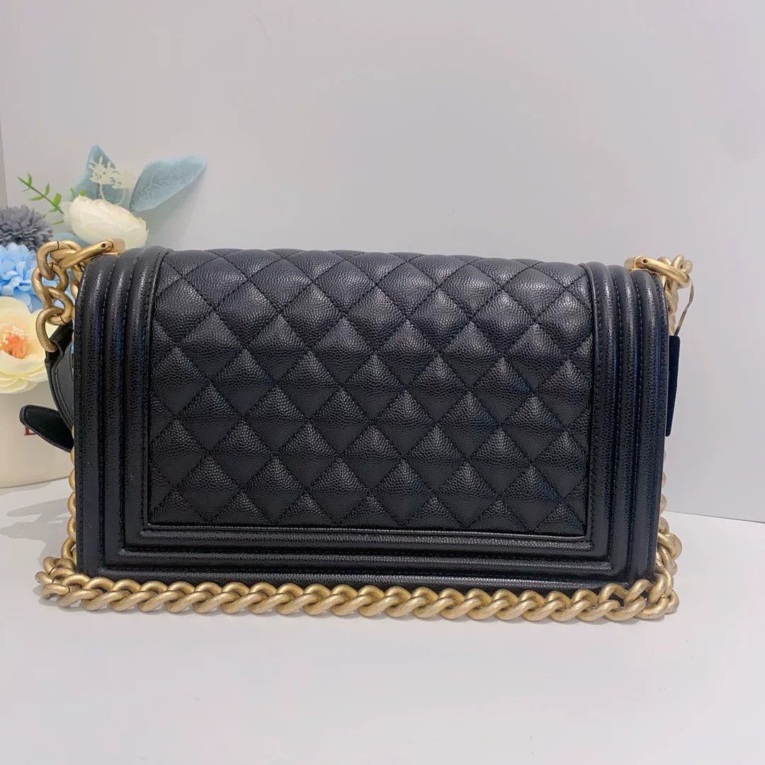 Chanel Pre-loved Bag Very good condition Size ONE SIZE - 2 Thumbnail