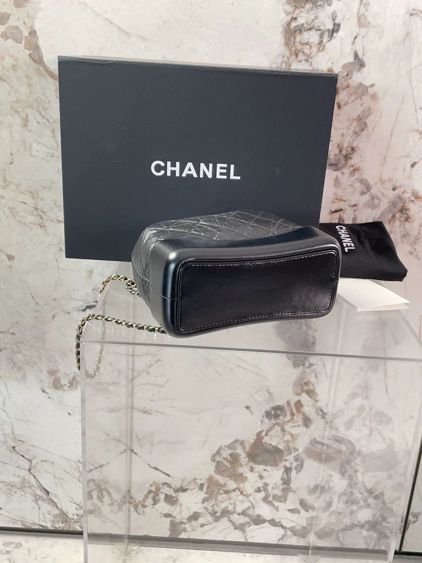 Chanel Pre-loved Bag Very good condition Size ONE SIZE - 5 Thumbnail
