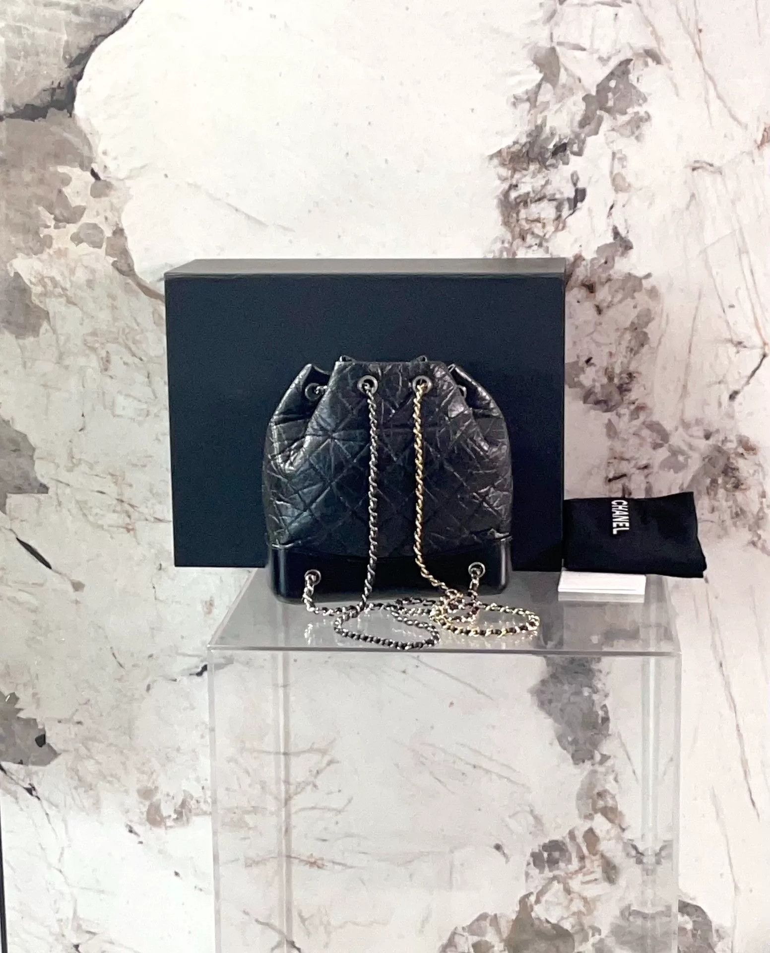 Chanel Pre-loved Bag Very good condition Size ONE SIZE - 2 Thumbnail