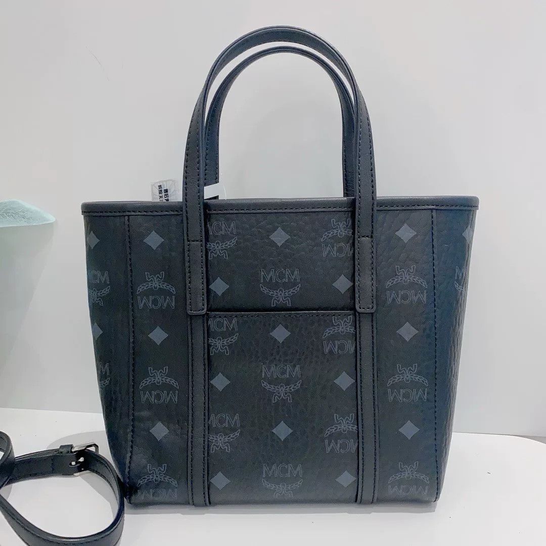 MCM Pre-loved Bag Very good condition Size ONE SIZE - 3 Thumbnail