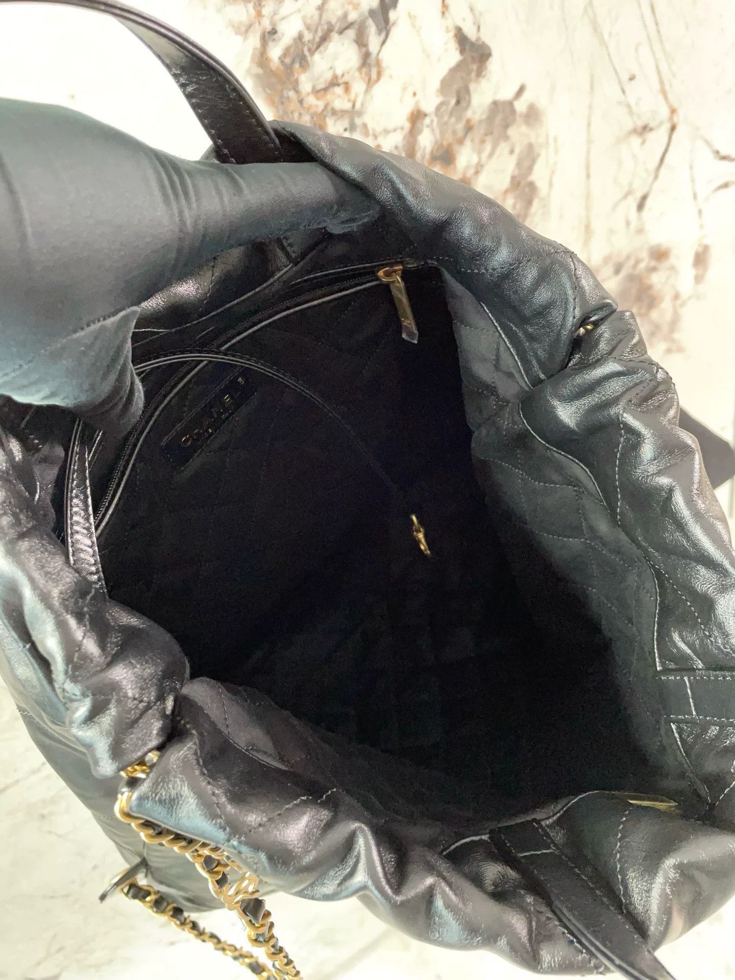 Chanel Pre-loved Bag Very good condition Size ONE SIZE - 9 Thumbnail