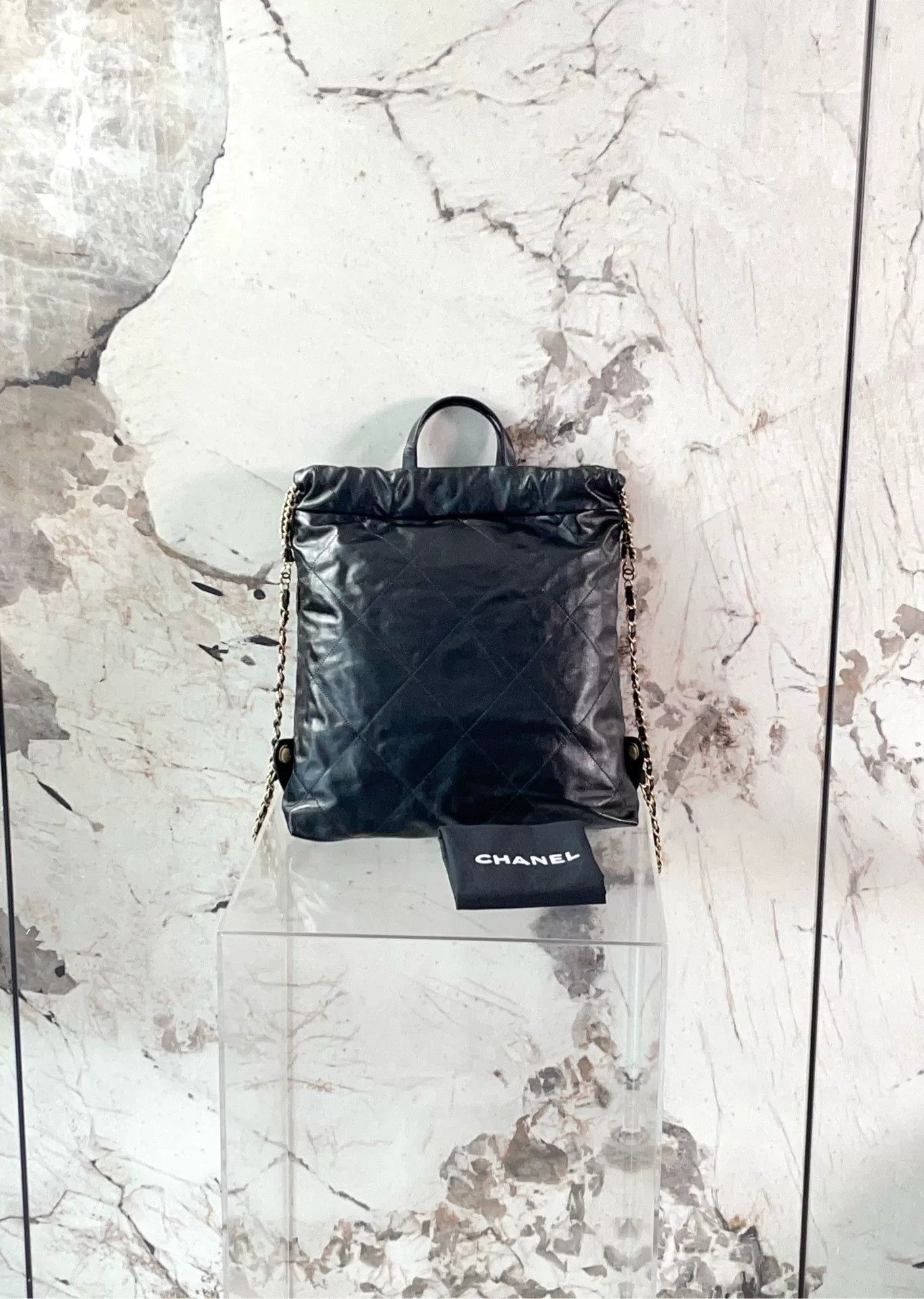 Chanel Pre-loved Bag Very good condition Size ONE SIZE - 2 Thumbnail