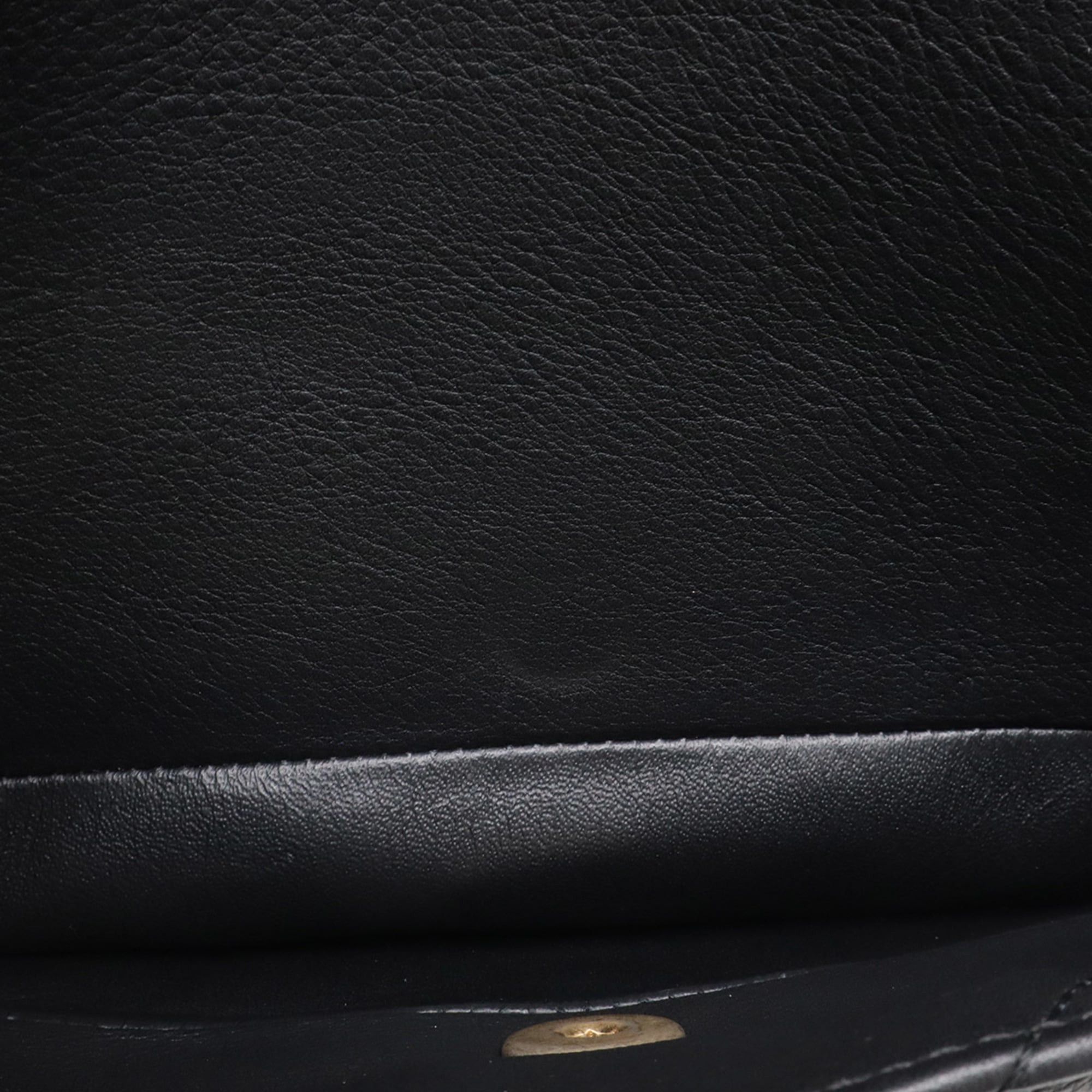 Chanel CHANEL Matelassé V-stitch Handbag Chain Shoulder Bag Leather Black AS0804 Size ONE SIZE - 9 Thumbnail