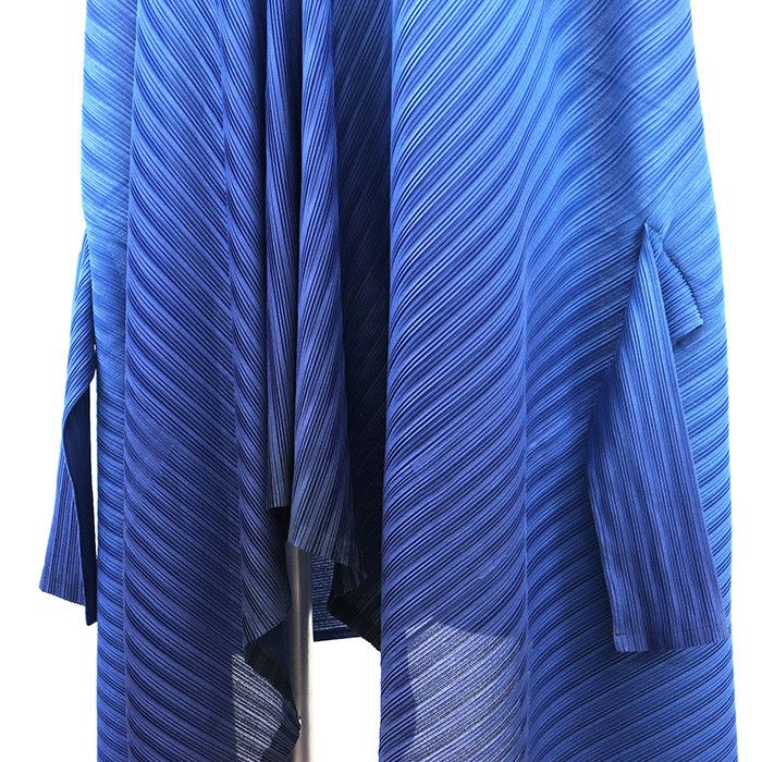 Other Other Pleats Please Polyester Cape Cardigan Textile Outerwear DUTY FREE for USA Size ONE SIZE - 4 Thumbnail