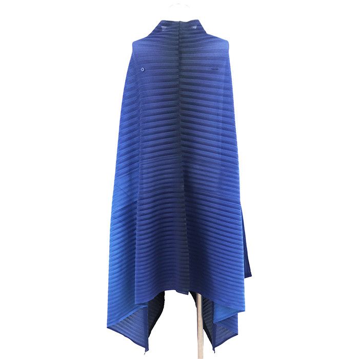 Other Other Pleats Please Polyester Cape Cardigan Textile Outerwear DUTY FREE for USA Size ONE SIZE - 7 Thumbnail