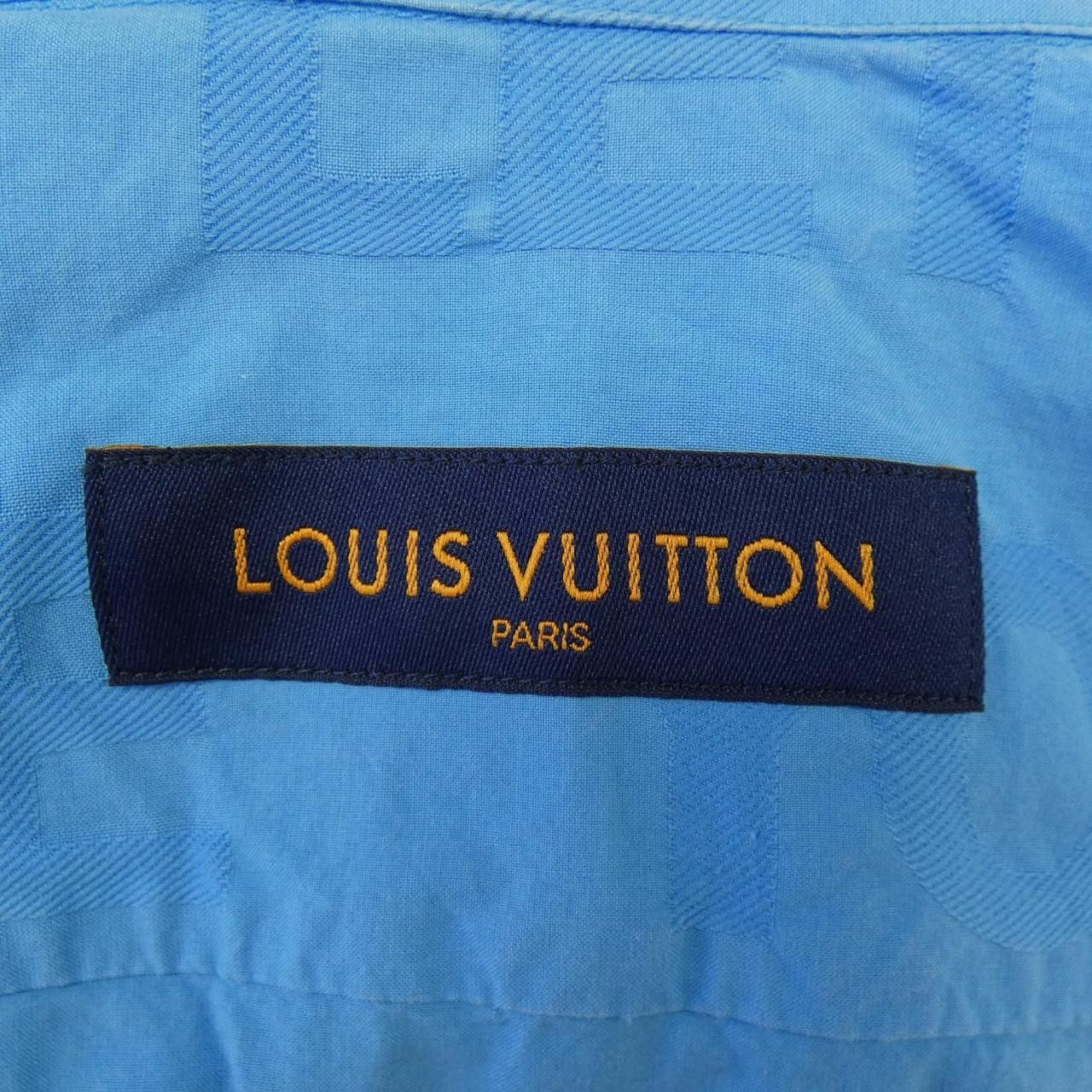 Louis Vuitton Louis Vuitton Louis Vuitton Short Sleeve Tonal Letter Shirt Shirt Textile Tops HLS19WET5 DUTY FREE for USA Size ONE SIZE - 4 Thumbnail