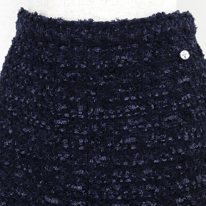 Chanel Chanel Chanel Tweed Skirt Textile Skirts P60275 DUTY FREE for USA Size ONE SIZE - 3 Thumbnail
