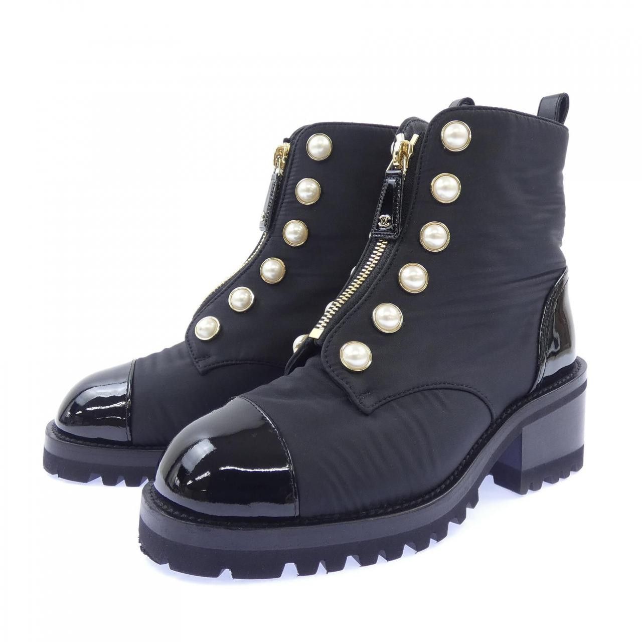 Chanel Chanel Chanel Ankle Boots Fabric Patent Calfskin Boots Leather Shoes G45183B13923 DUTY FREE for USA Size ONE SIZE - 3 Thumbnail