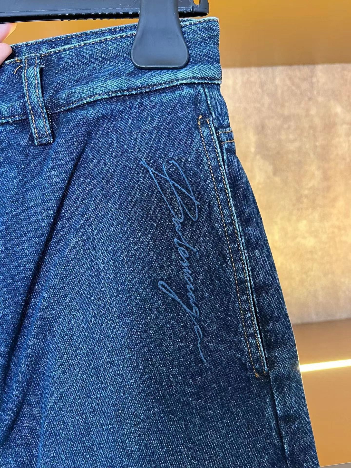 Balenciaga Balenciaga Washed Logo Jeans Size US 28 / EU 44 - 3 Thumbnail