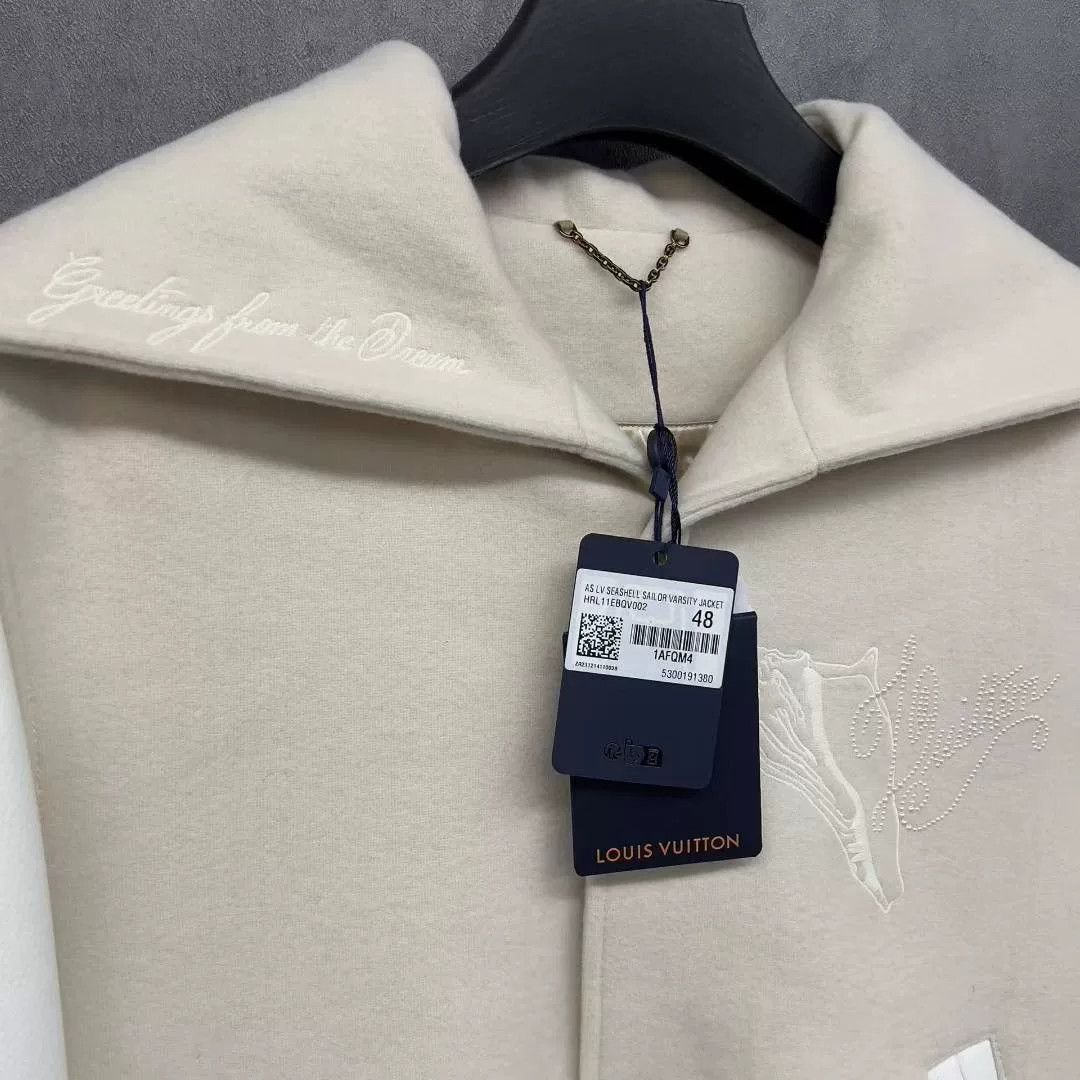Louis Vuitton Louis Vuitton Pharrell Pearl Logo Baseball Jacket Size US M / EU 48-50 / 2 - 3 Thumbnail