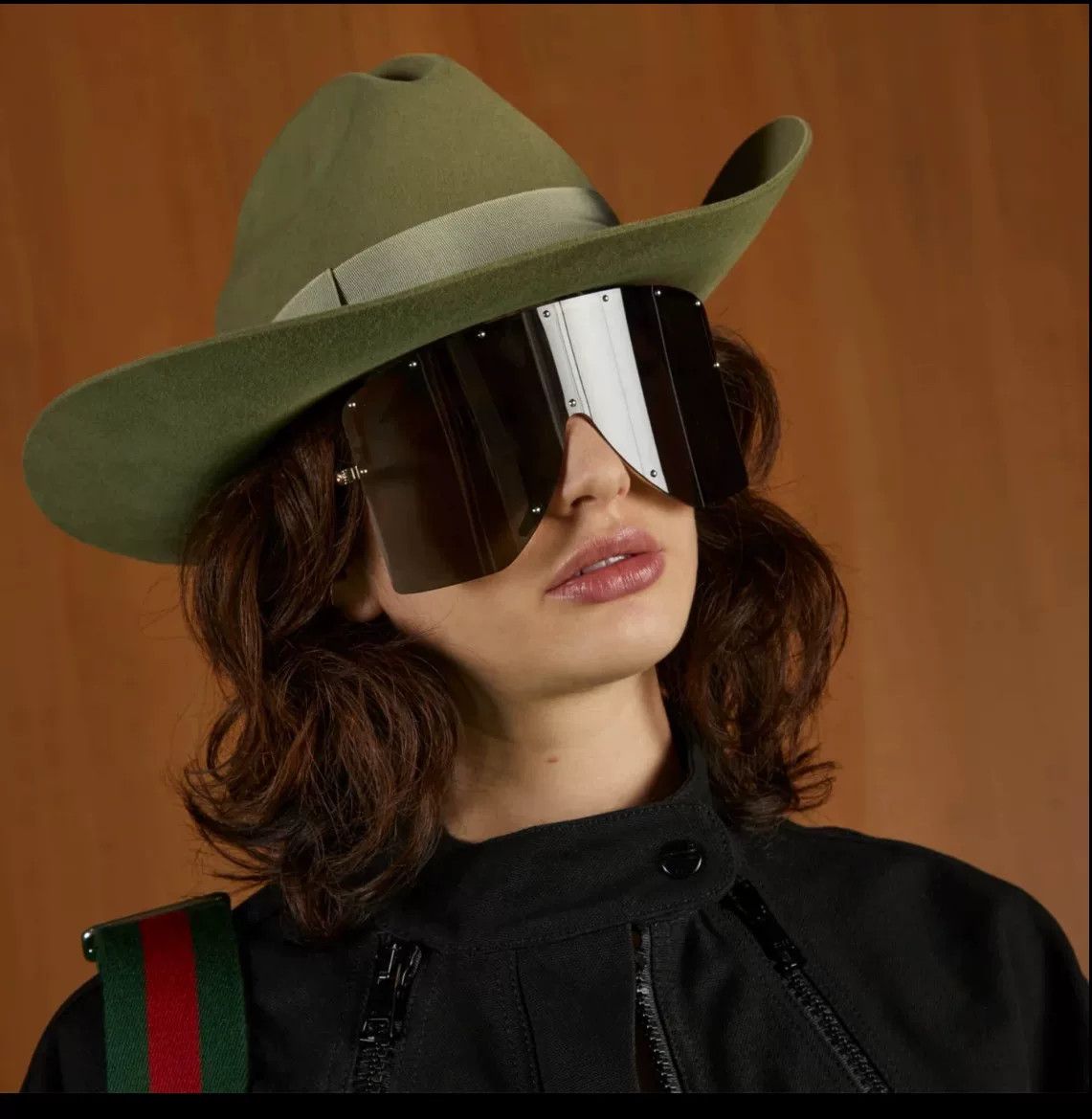 Gucci Gucci Runway Mask Oversized Sunglasses Size ONE SIZE - 8 Thumbnail