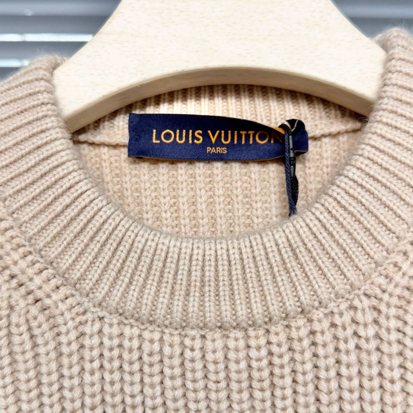 Louis Vuitton Louis Vuitton 2026 Ski Collection Sweater Size US S / EU 44-46 / 1 - 4 Thumbnail
