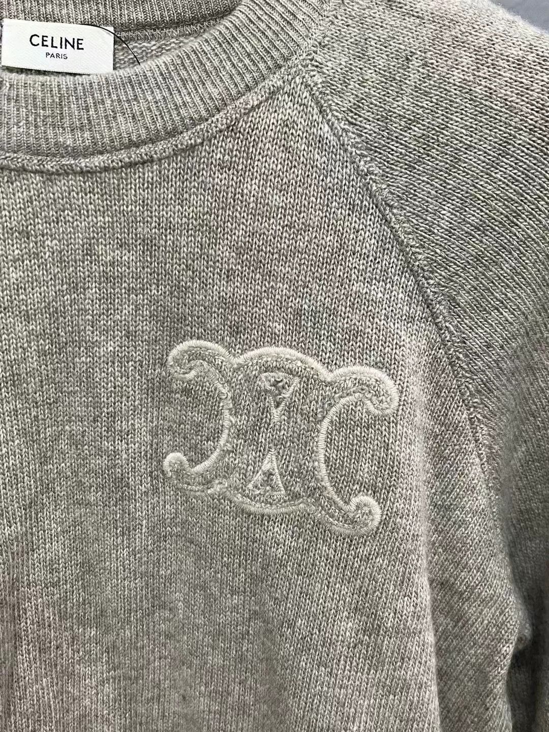 Celine Celine Oatmeal Triomphe Sweater Size XS / US 0-2 / IT 36-38 - 3 Thumbnail