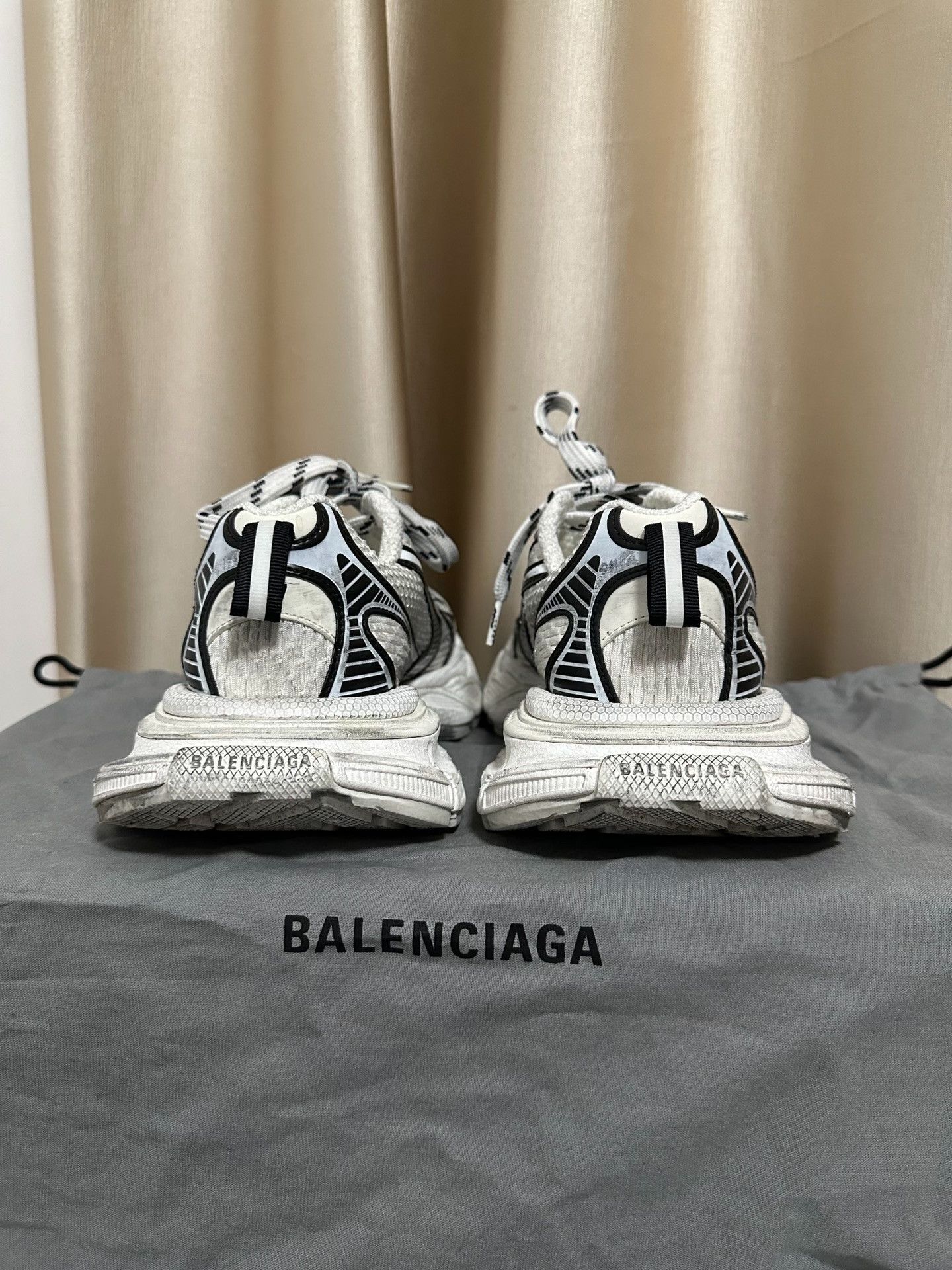 Balenciaga Balenciaga Distressed Black Silver Dad Shoes Size US 6 / IT 36 - 6 Thumbnail