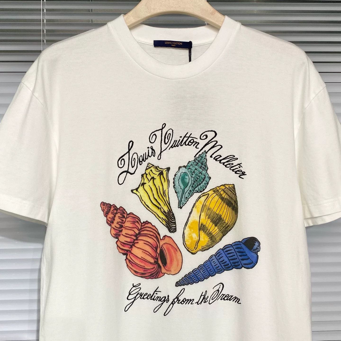 Louis Vuitton LV 2025 New Conch Shell Print T-shirt Size US S / EU 44-46 / 1 - 3 Thumbnail