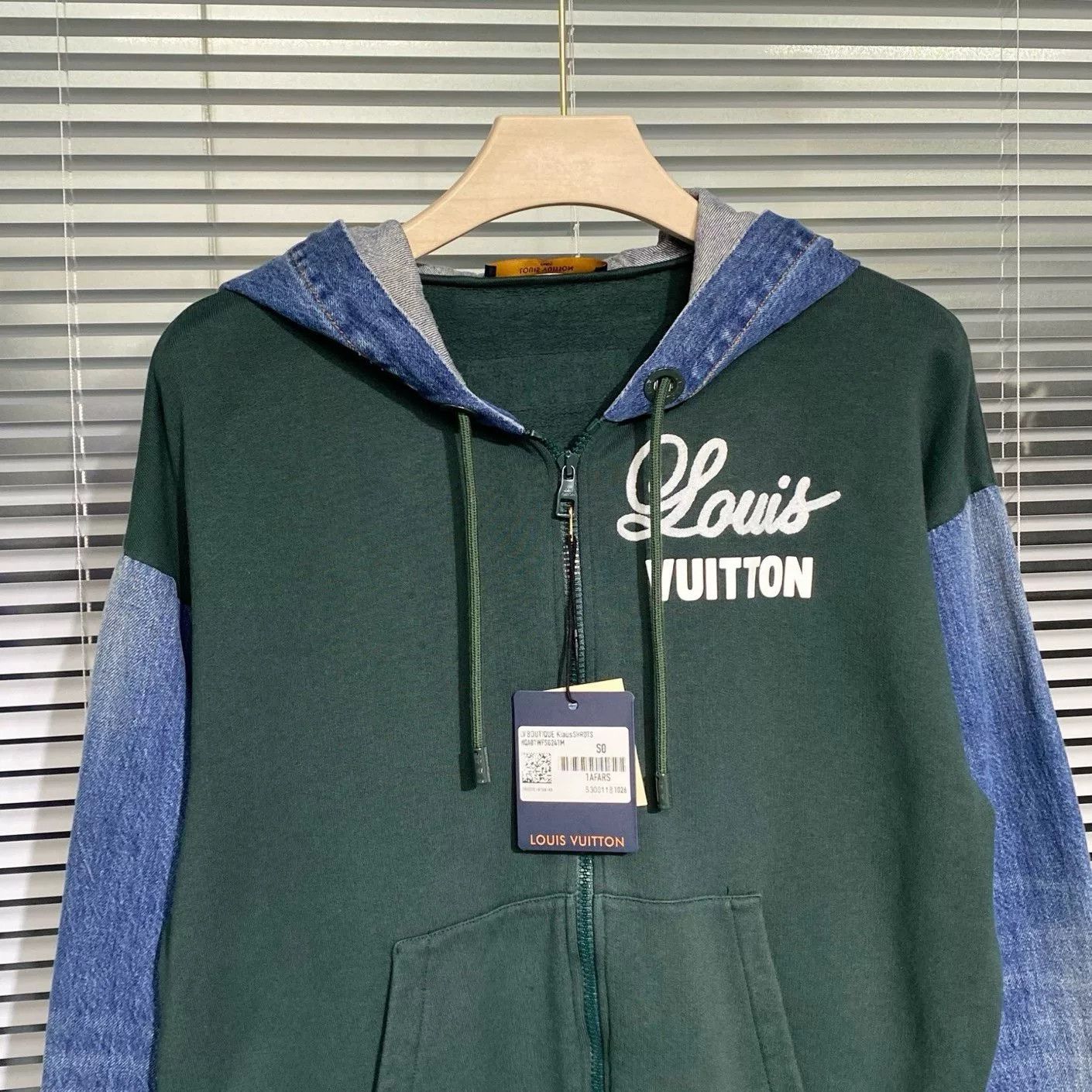 Louis Vuitton LV Green Denim Patchwork Zip Hoodie Size US S / EU 44-46 / 1 - 5 Thumbnail