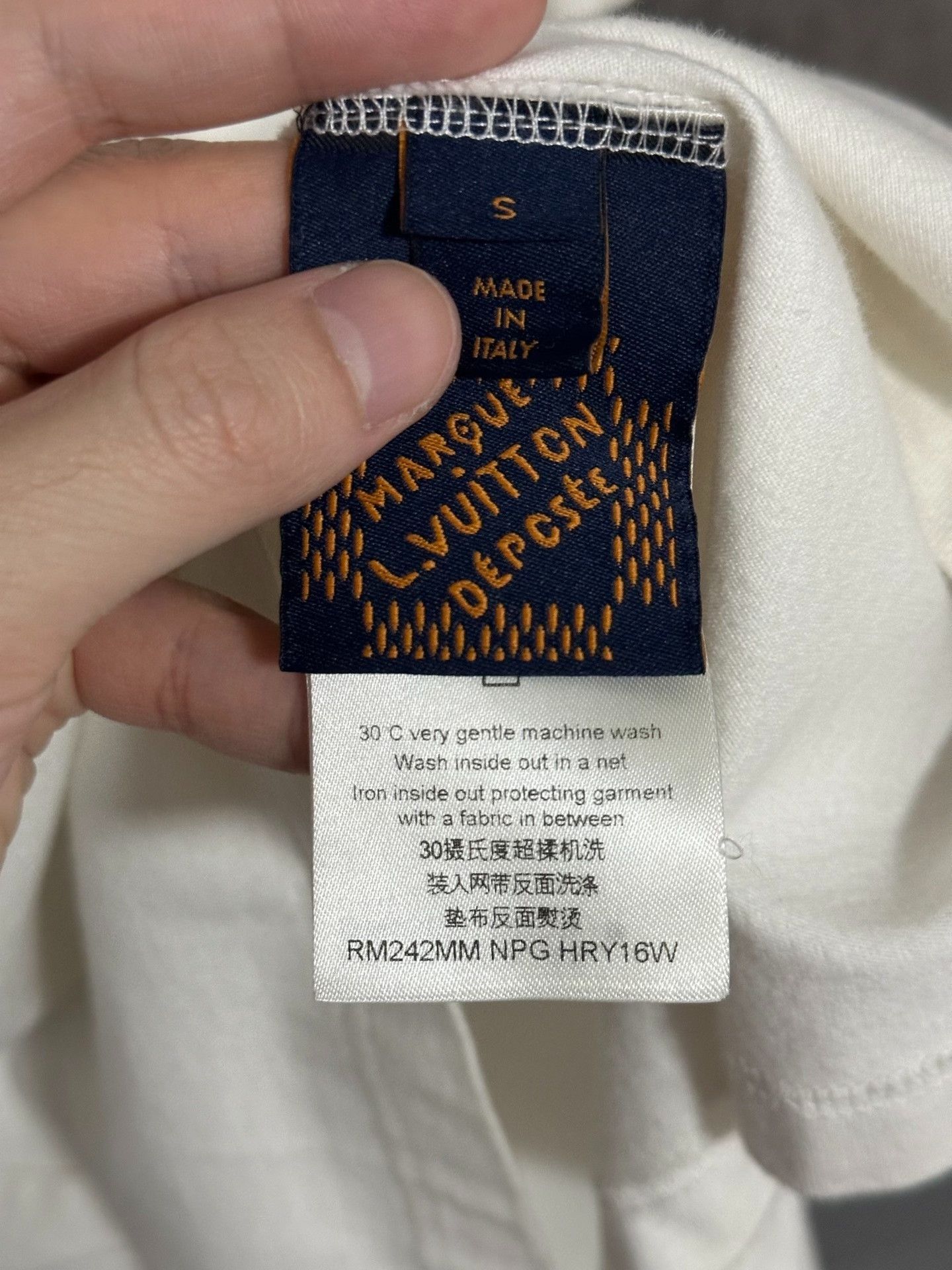 Louis Vuitton LV Conch Shell Print Embroidered Short Sleeve T-shirt Size US S / EU 44-46 / 1 - 3 Thumbnail