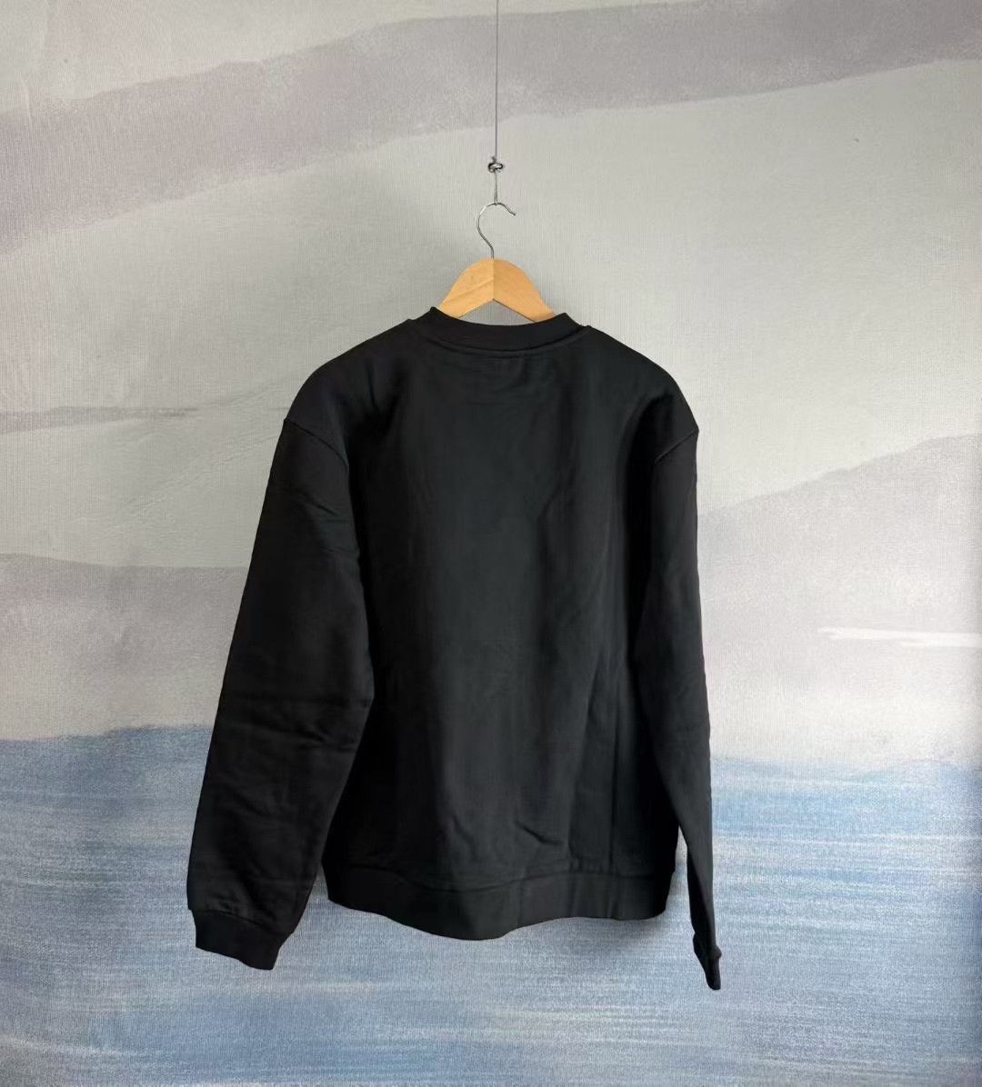 Louis Vuitton Louis Vuitton Onyx Logo Sweatshirt XL Size US XL / EU 56 / 4 - 3 Thumbnail