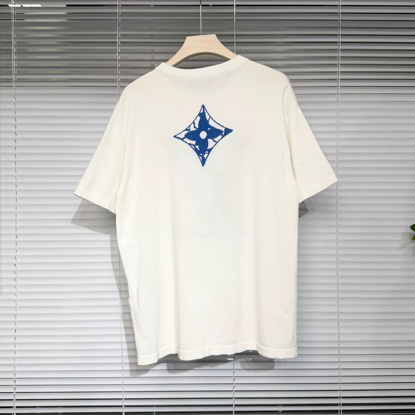 Louis Vuitton LV Knitted Short Sleeve Ski Logo Tee Size US M / EU 48-50 / 2 - 2 Thumbnail