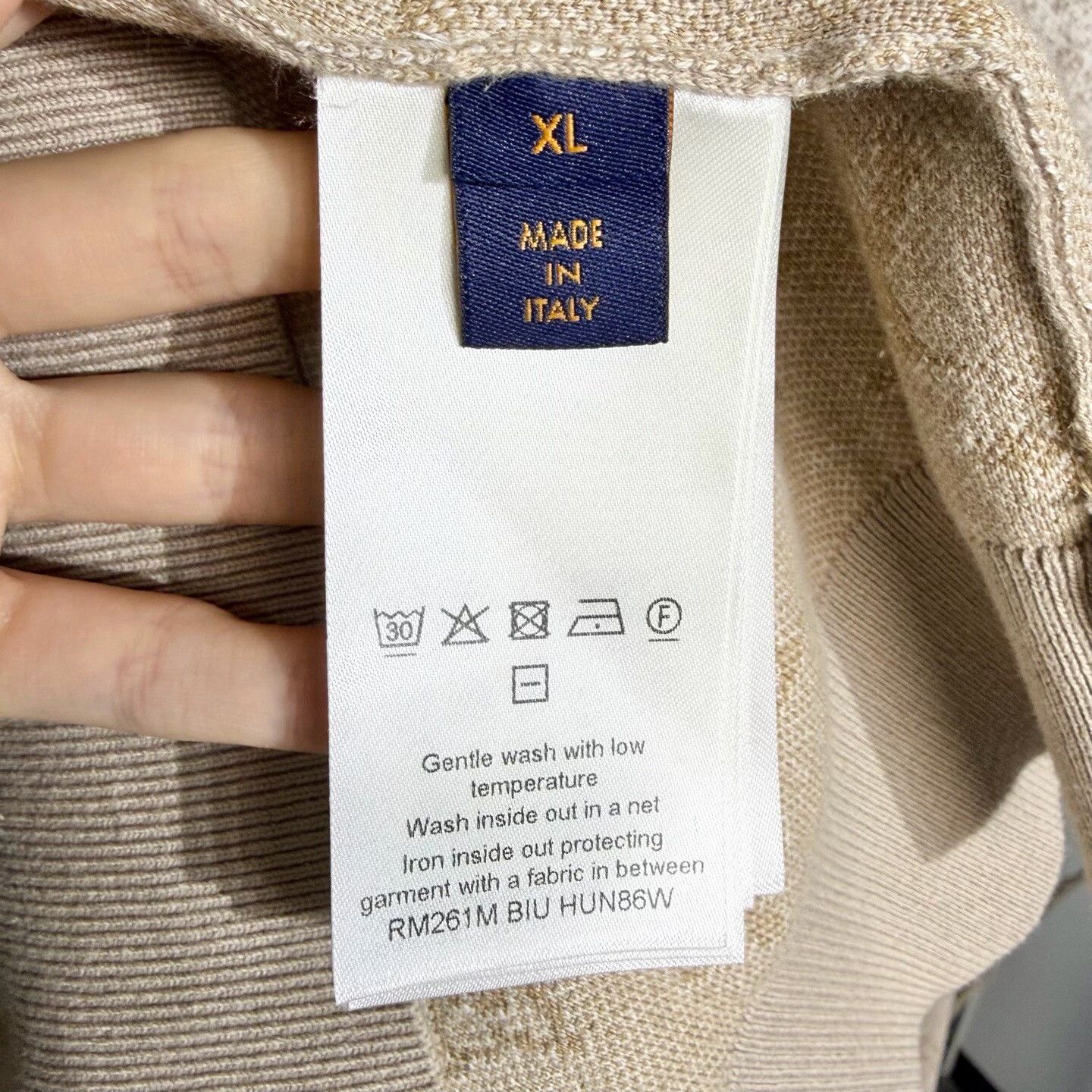 Louis Vuitton LV SS26 Logo Knit Sweater XL Size US XL / EU 56 / 4 - 4 Thumbnail