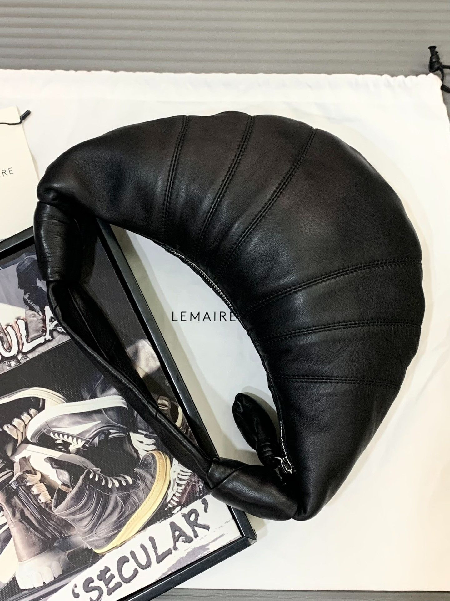 Lemaire Lemaire Mini Hobo Black Leather Bag Size ONE SIZE - 4 Thumbnail