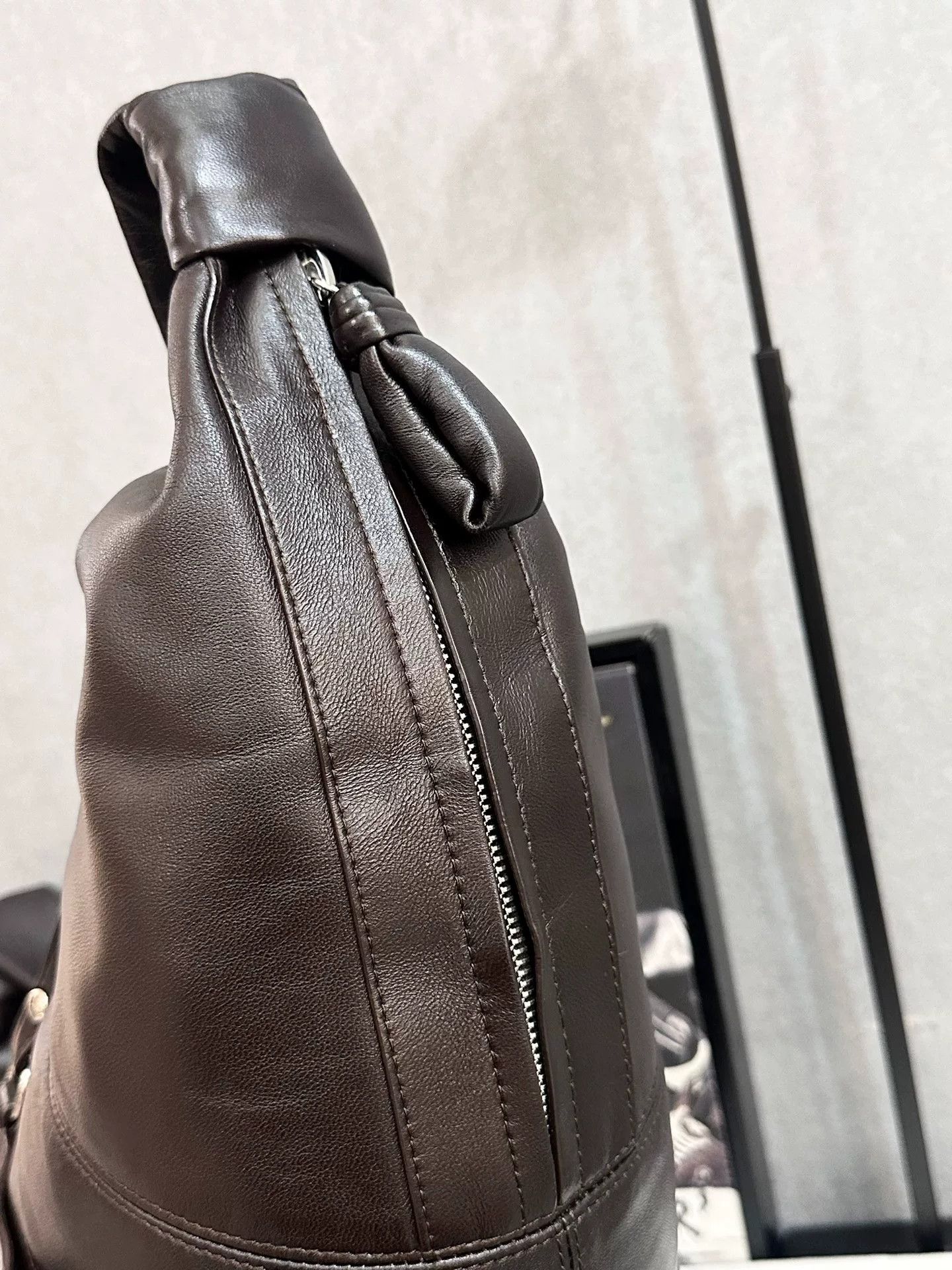 Lemaire Lemaire Large Dark Chocolate Croissant Bag Size ONE SIZE - 8 Thumbnail