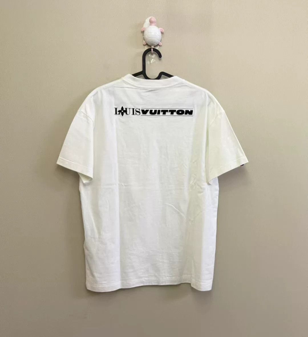 Louis Vuitton Louis Vuitton LV Sailing Color Logo T-shirt Size US S / EU 44-46 / 1 - 4 Thumbnail