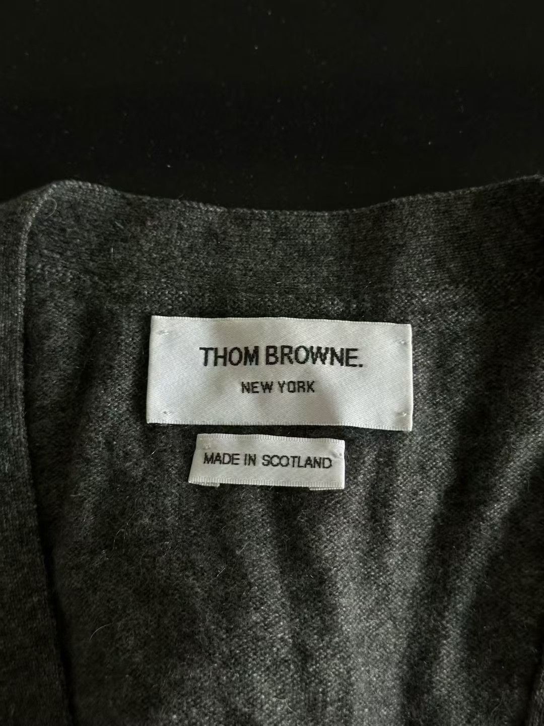 Thom Browne Thom Browne Gray Cashmere Cardigan Size US XL / EU 56 / 4 - 3 Thumbnail