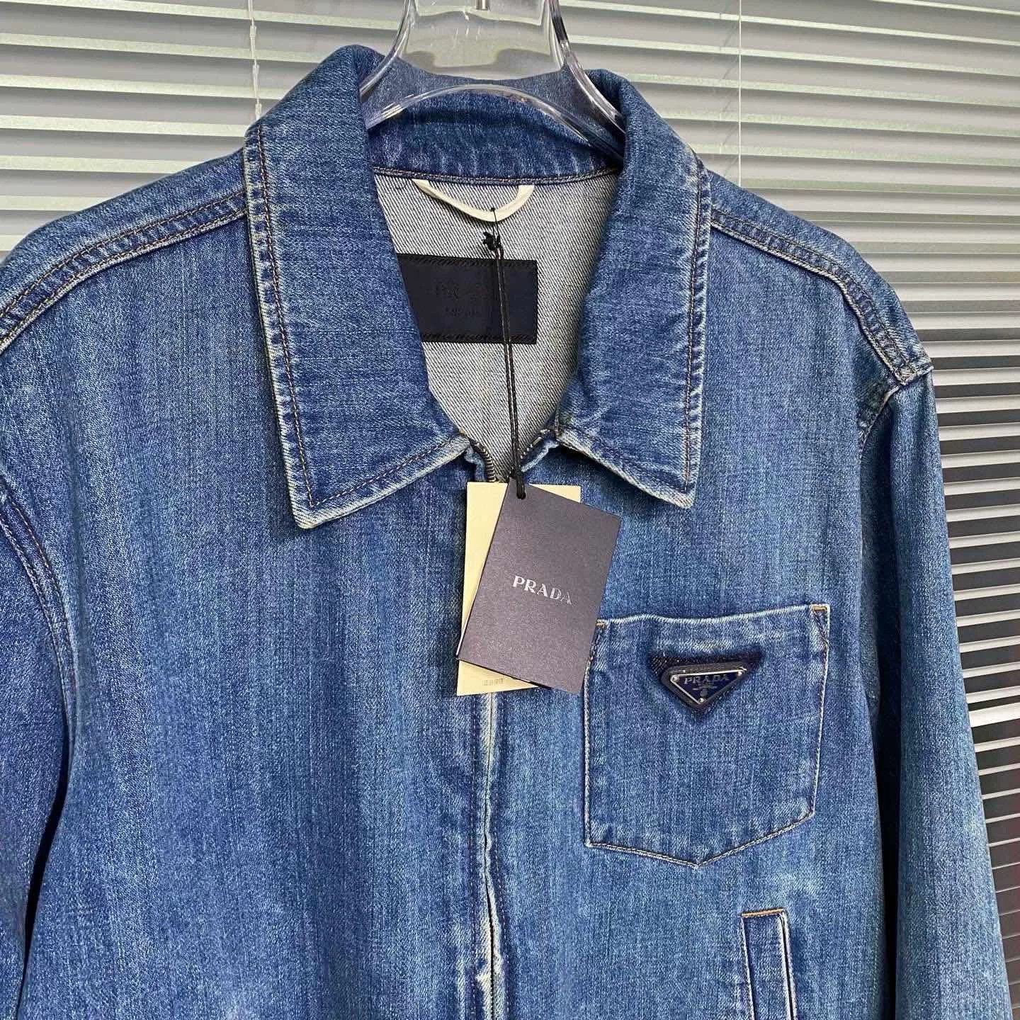 Prada Prada Denim Jacket Enamel Triangle Logo Size US M / EU 48-50 / 2 - 5 Thumbnail