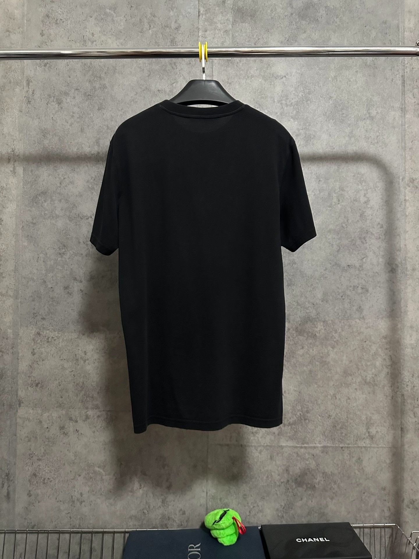 Givenchy Givenchy Embroidered Logo Short Sleeve T-shirt Size US M / EU 48-50 / 2 - 4 Thumbnail