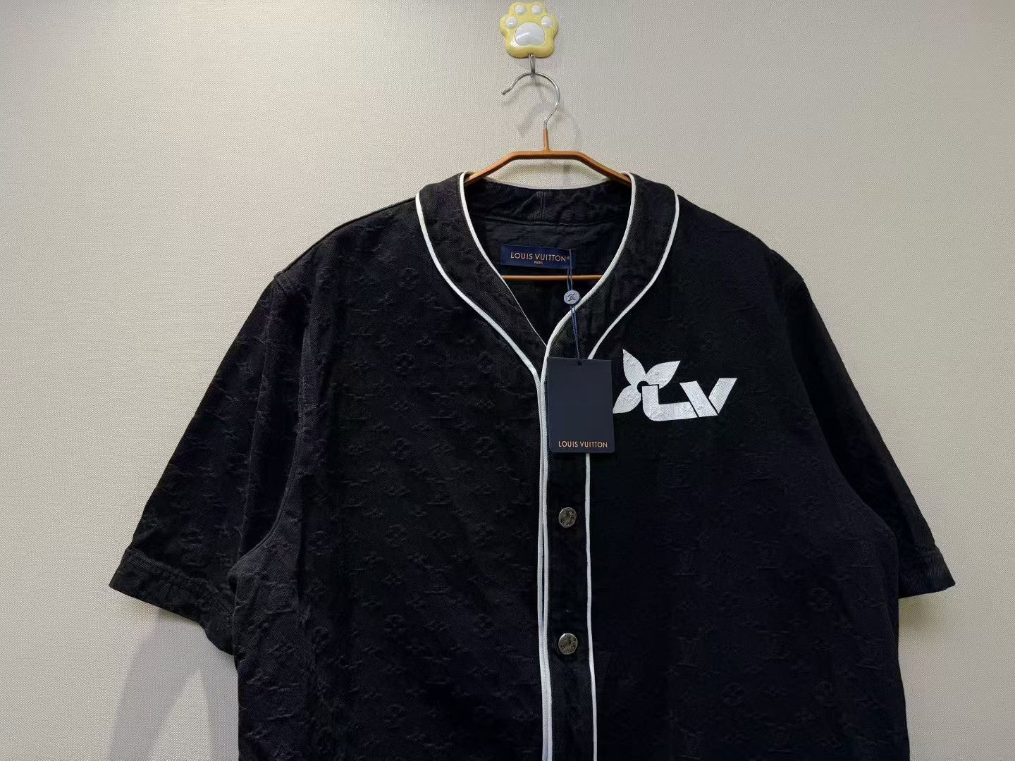 Louis Vuitton Louis Vuitton LV Black Monogram Denim Tee Size US XL / EU 56 / 4 - 2 Thumbnail