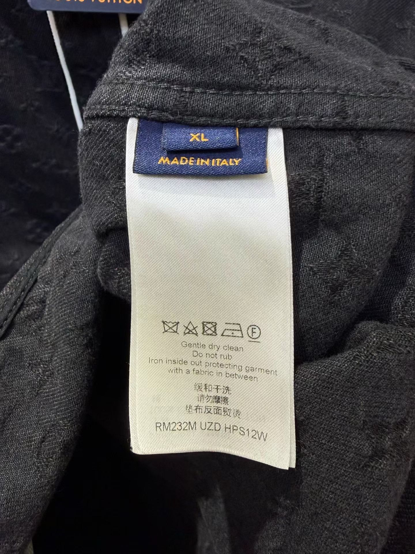 Louis Vuitton Louis Vuitton LV Black Monogram Denim Tee Size US XL / EU 56 / 4 - 3 Thumbnail