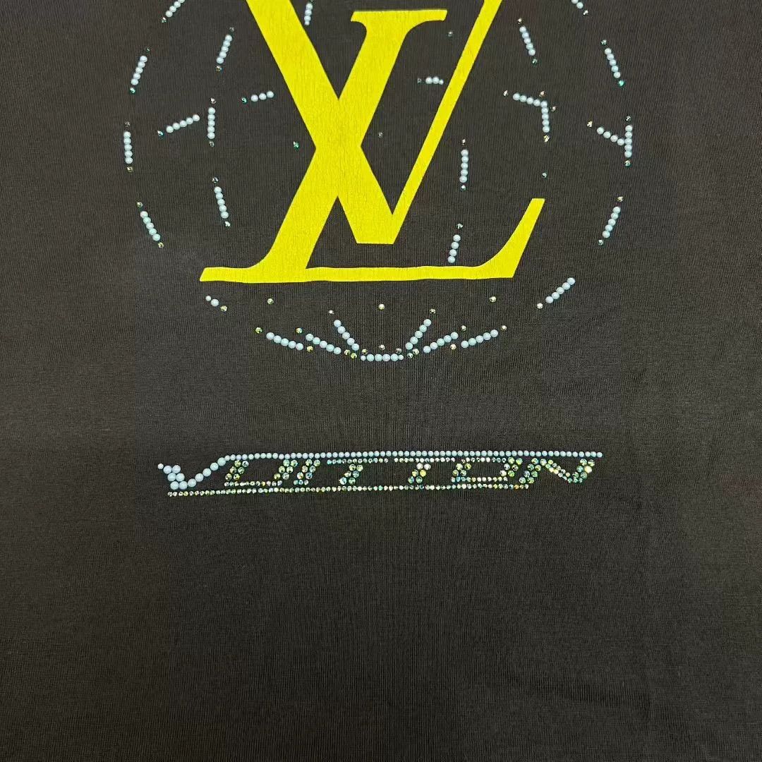 Louis Vuitton Louis Vuitton SS25 Graphic Print T-Shirt Size US XXL / EU 58 / 5 - 4 Thumbnail