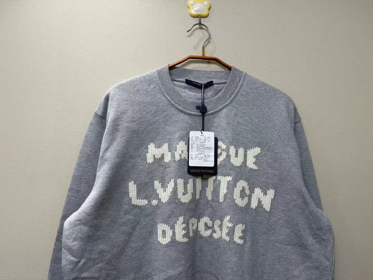 Louis Vuitton Louis Vuitton 26SS Embroidered Letter Sweater Size US XXL / EU 58 / 5 - 2 Thumbnail