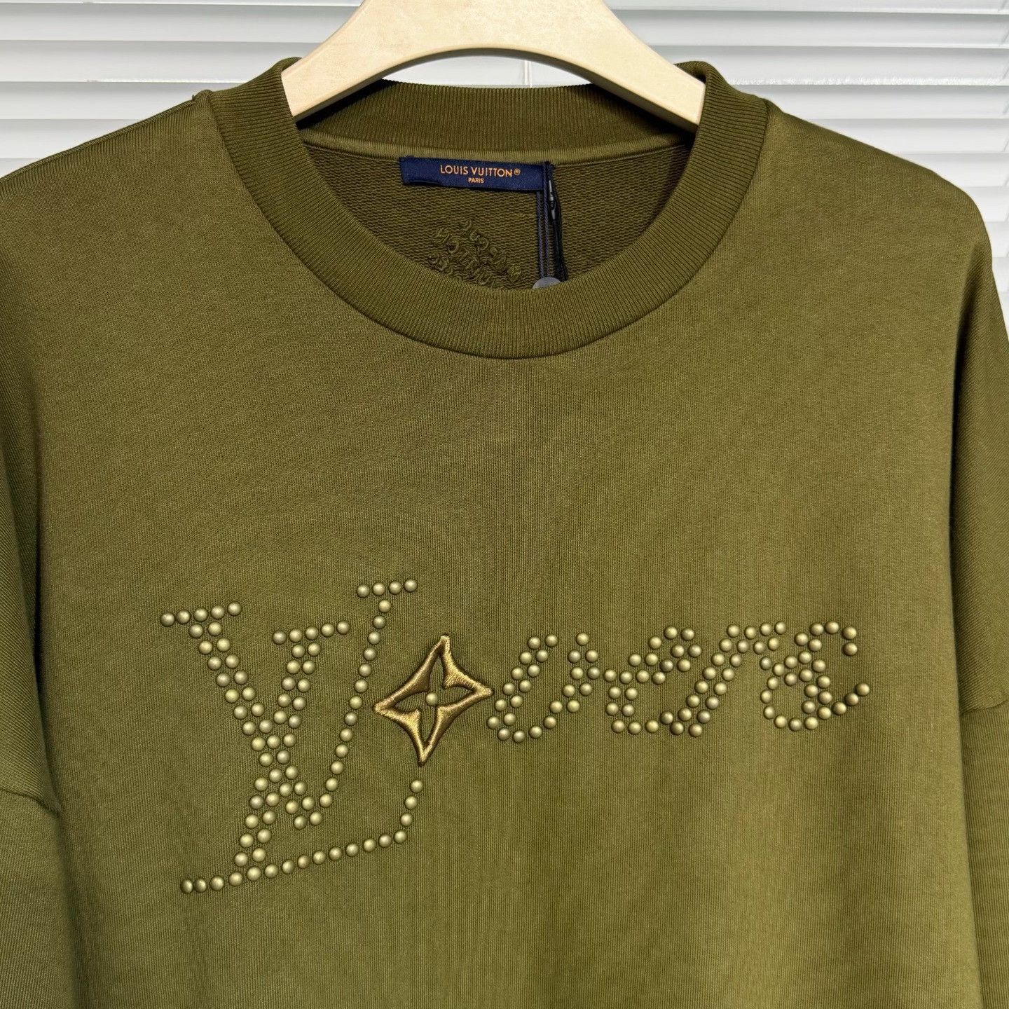 Louis Vuitton LV x Pharrell Williams Crewneck Sweatshirt Size US L / EU 52-54 / 3 - 3 Thumbnail
