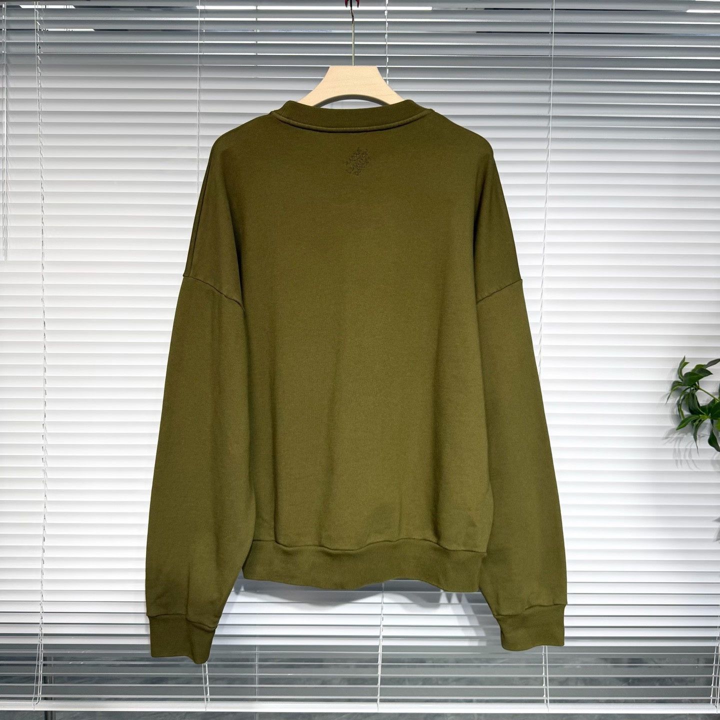 Louis Vuitton LV x Pharrell Williams Crewneck Sweatshirt Size US L / EU 52-54 / 3 - 2 Thumbnail