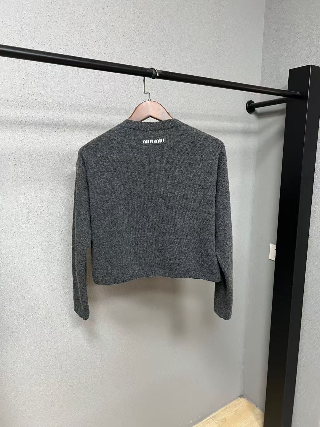 Miu Miu Miumiu Gray Slogan Cardigan Size S / US 4 / IT 40 - 2 Thumbnail
