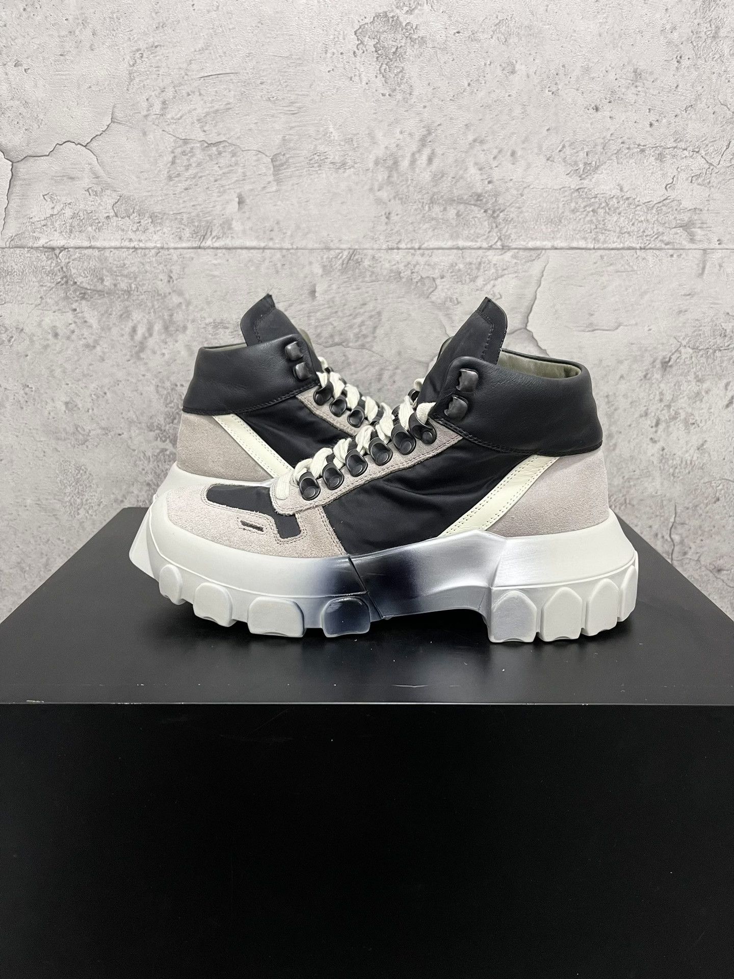Rick Owens Rick Owens Tractor Short Boots Size US 6.5 / IT 36.5 - 4 Thumbnail