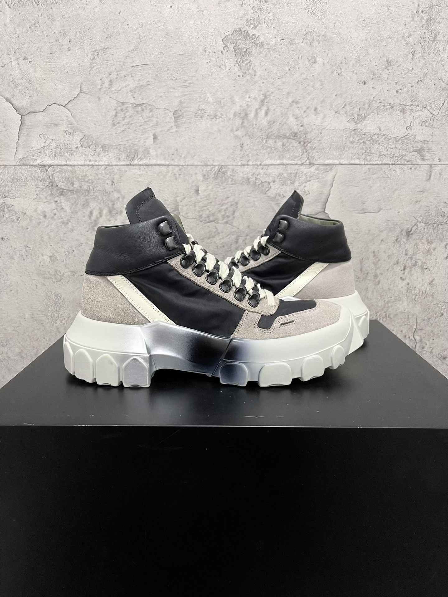 Rick Owens Rick Owens Tractor Short Boots Size US 6.5 / IT 36.5 - 2 Thumbnail
