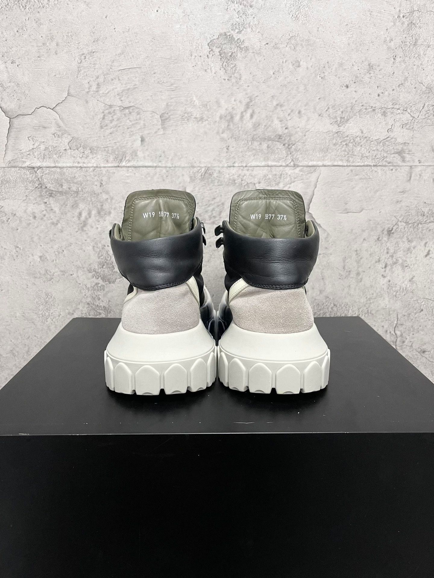 Rick Owens Rick Owens Tractor Short Boots Size US 6.5 / IT 36.5 - 7 Thumbnail