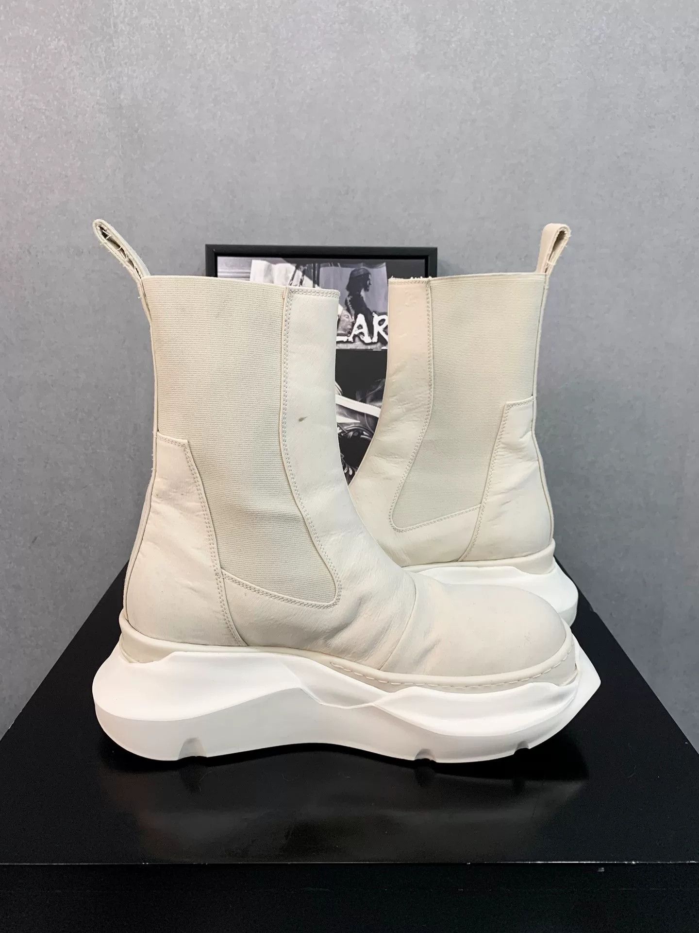 Rick Owens Drkshdw Rick Owens White Chelsea Thick-Sole Boots Size US 6 / EU 39 - 5 Thumbnail