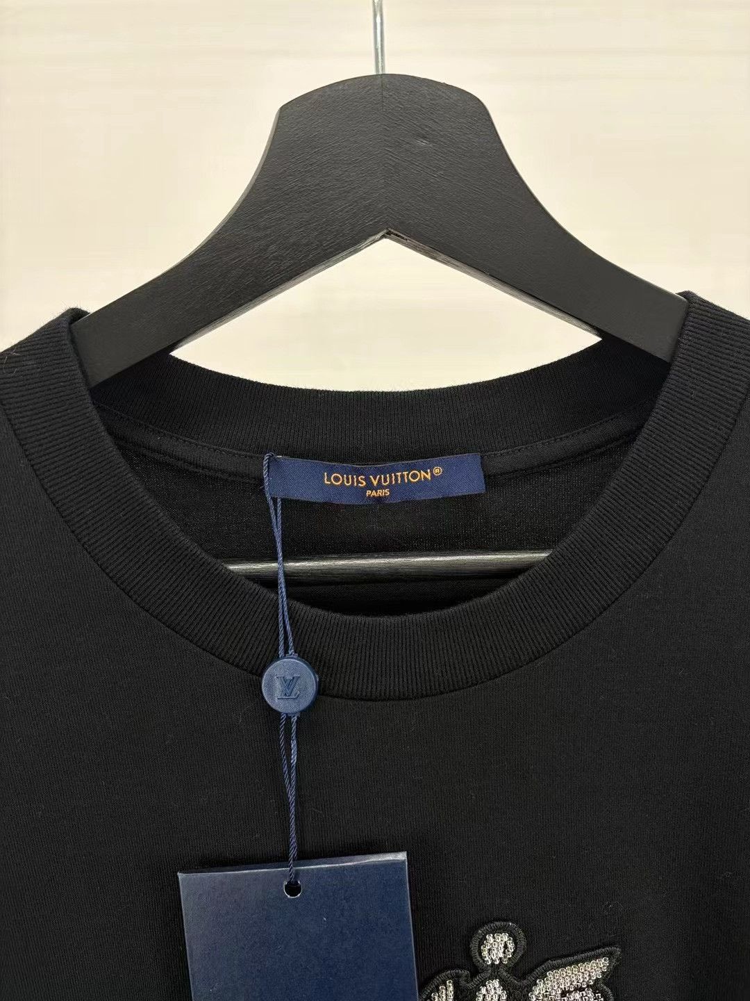 Louis Vuitton Louis Vuitton Black Beaded Short-Sleeve Top L Size US L / EU 52-54 / 3 - 5 Thumbnail