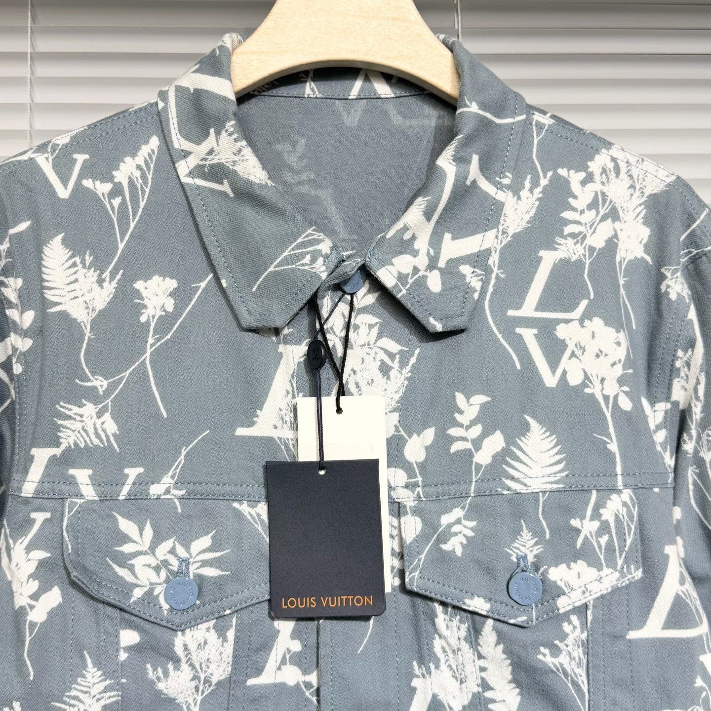 Louis Vuitton LV Blue Plant Print Cotton Jacket Size US L / EU 52-54 / 3 - 3 Thumbnail