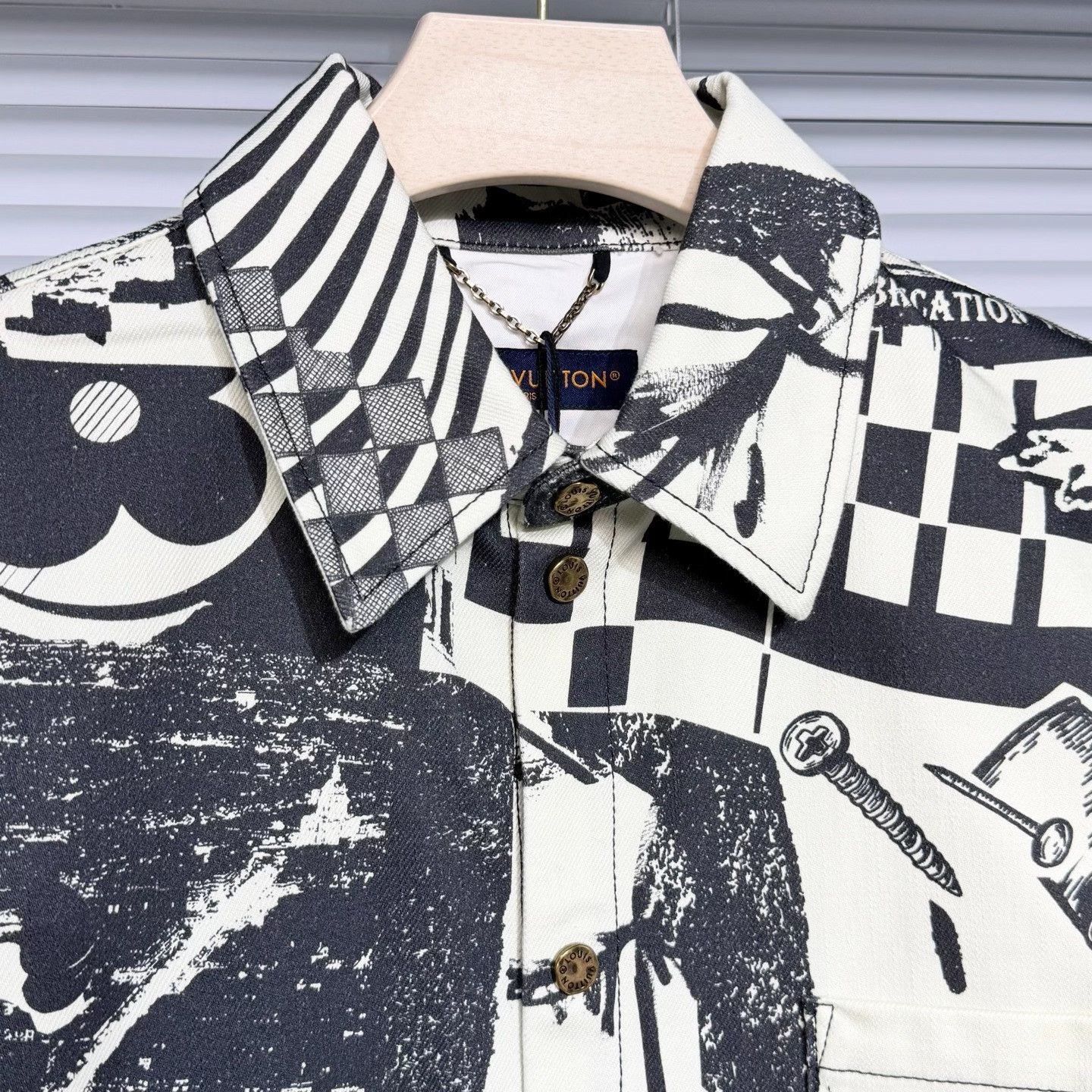 Louis Vuitton LV Denim Short-Sleeve Shirt Size US L / EU 52-54 / 3 - 3 Thumbnail