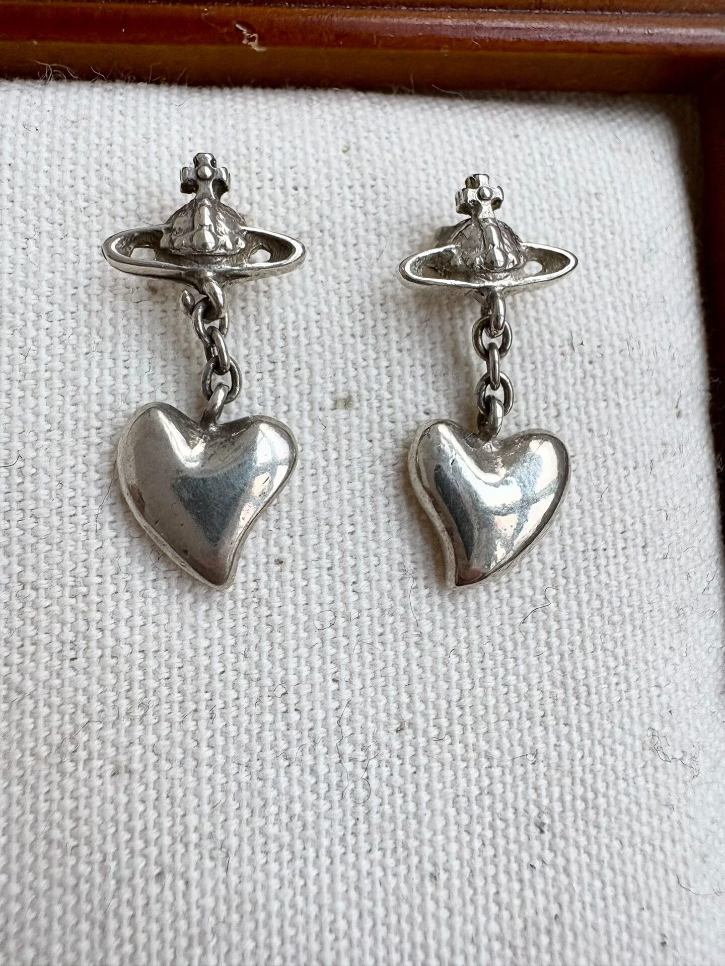 Vivienne Westwood Vivienne Westwood Vintage Silver Saturn Heart Earrings Size ONE SIZE - 2 Thumbnail