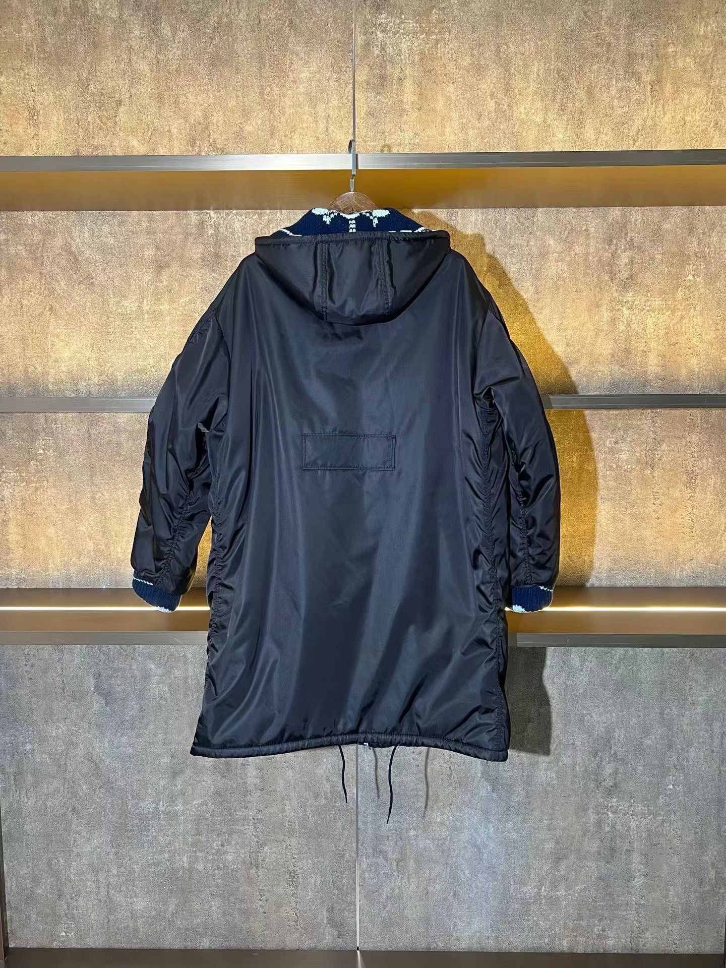 Prada Prada Wool Knit Triangle Logo Coat Size XS / US 0-2 / IT 36-38 - 2 Thumbnail