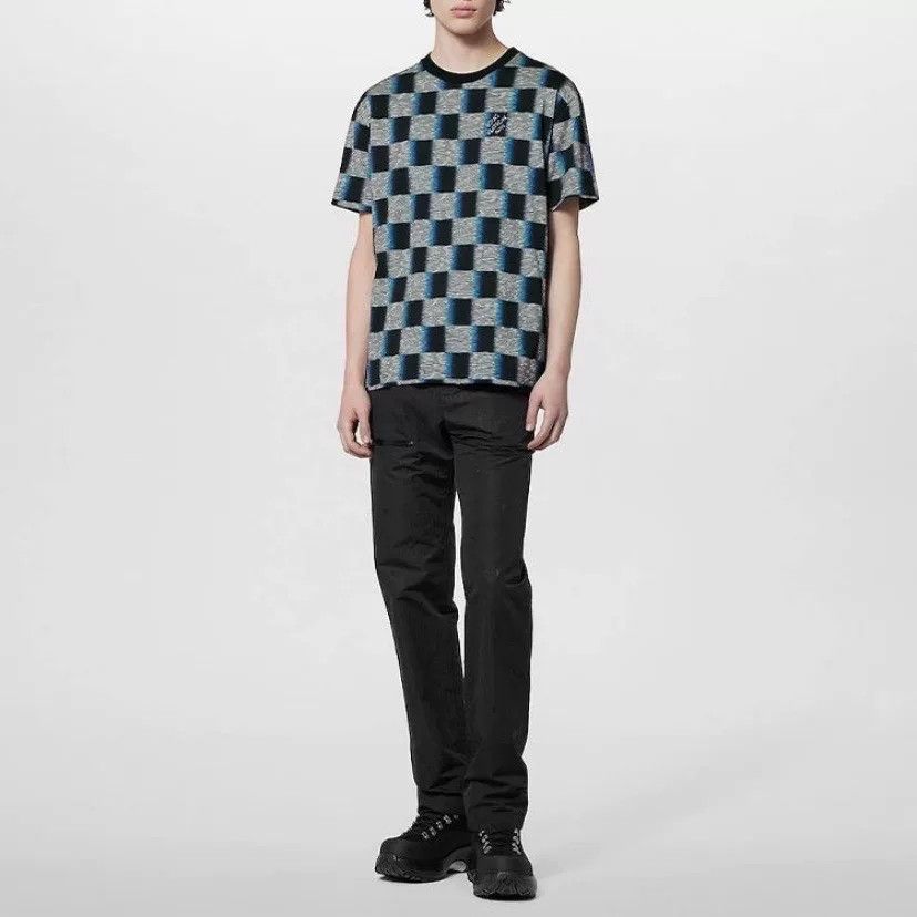 Louis Vuitton LV Blue-Gray Checkered Logo T-shirt Size US M / EU 48-50 / 2 - 6 Thumbnail