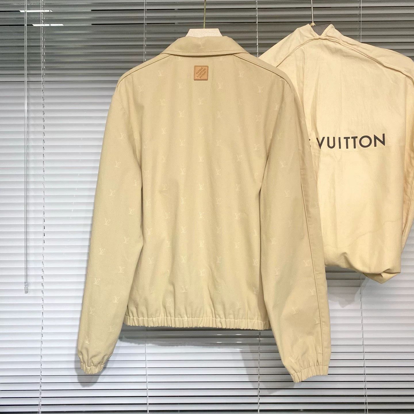 Louis Vuitton Louis Vuitton SS24 Embroidered Twill Jacket Size US M / EU 48-50 / 2 - 2 Thumbnail