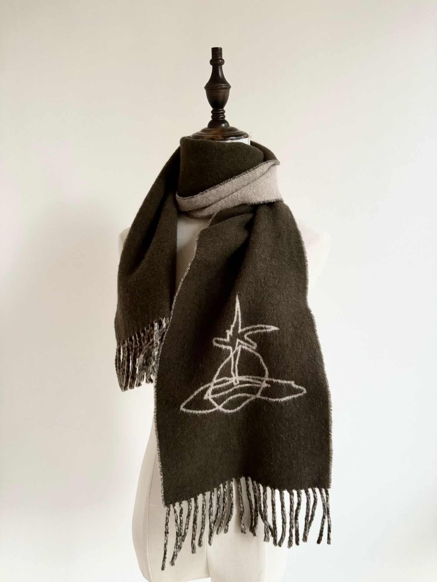 Vivienne Westwood Vivienne Westwood Vintage Green White Scarf Size ONE SIZE - 3 Thumbnail
